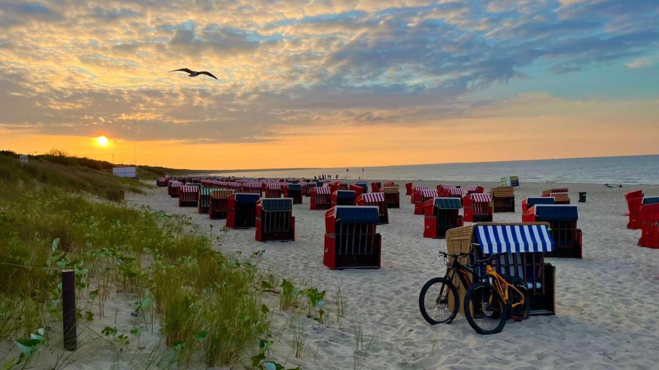 Strandkojen Trassenheide Luaran gambar